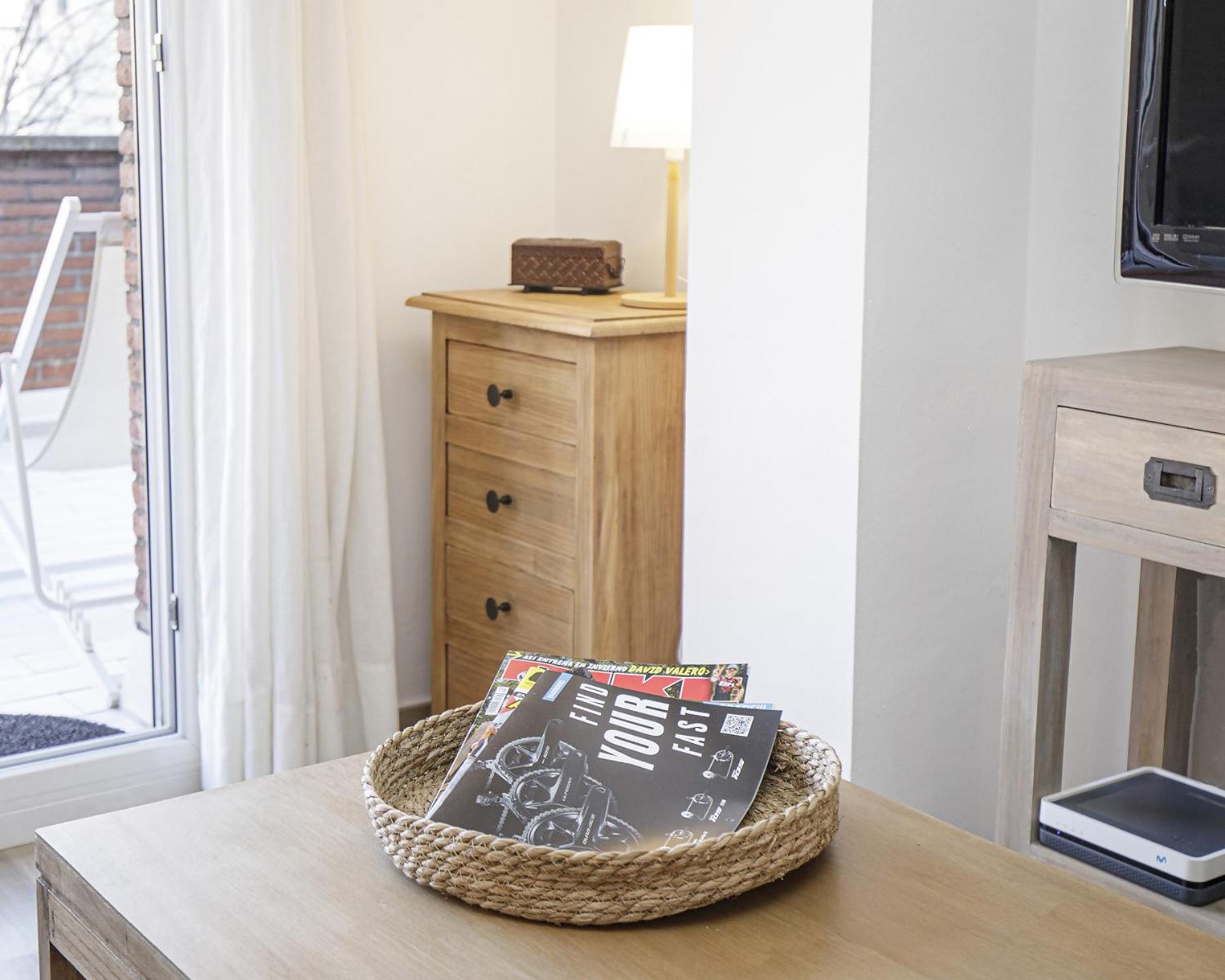 Apartamento Con Gran Terraza En Girona Exterior foto